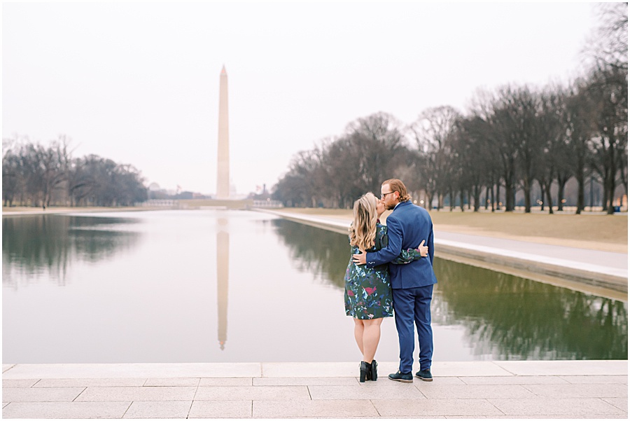 couples pictures with washington monument