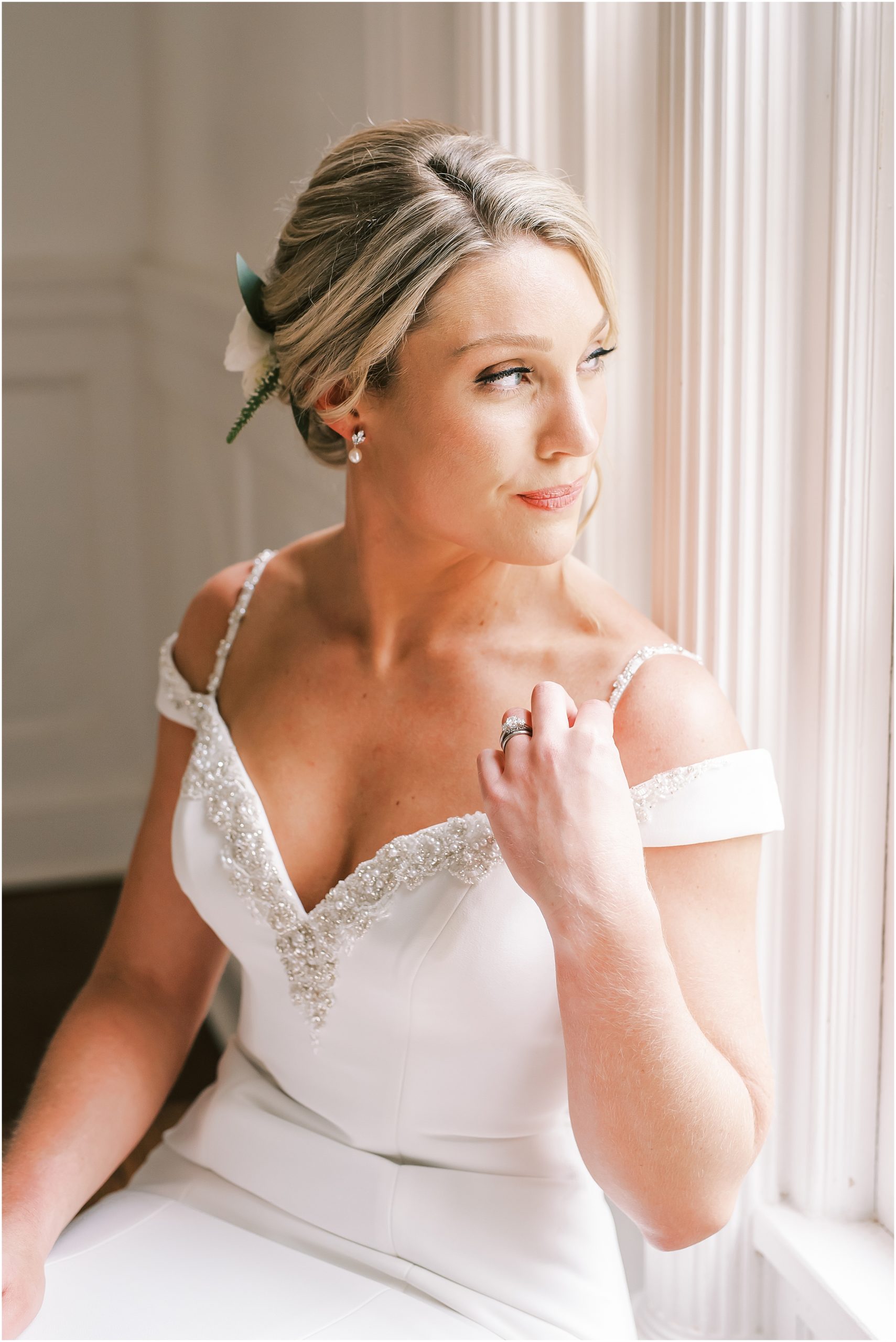 Bridal portrait at Rust Manor House